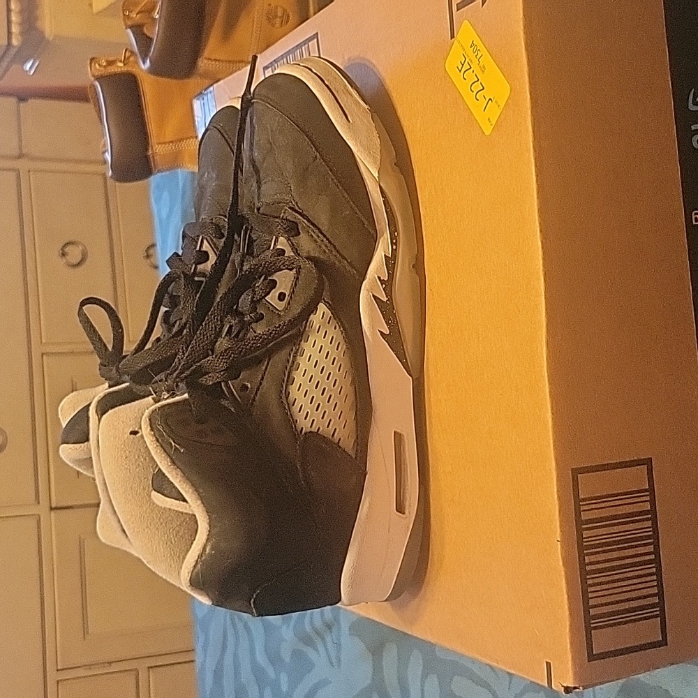Boys Jordans